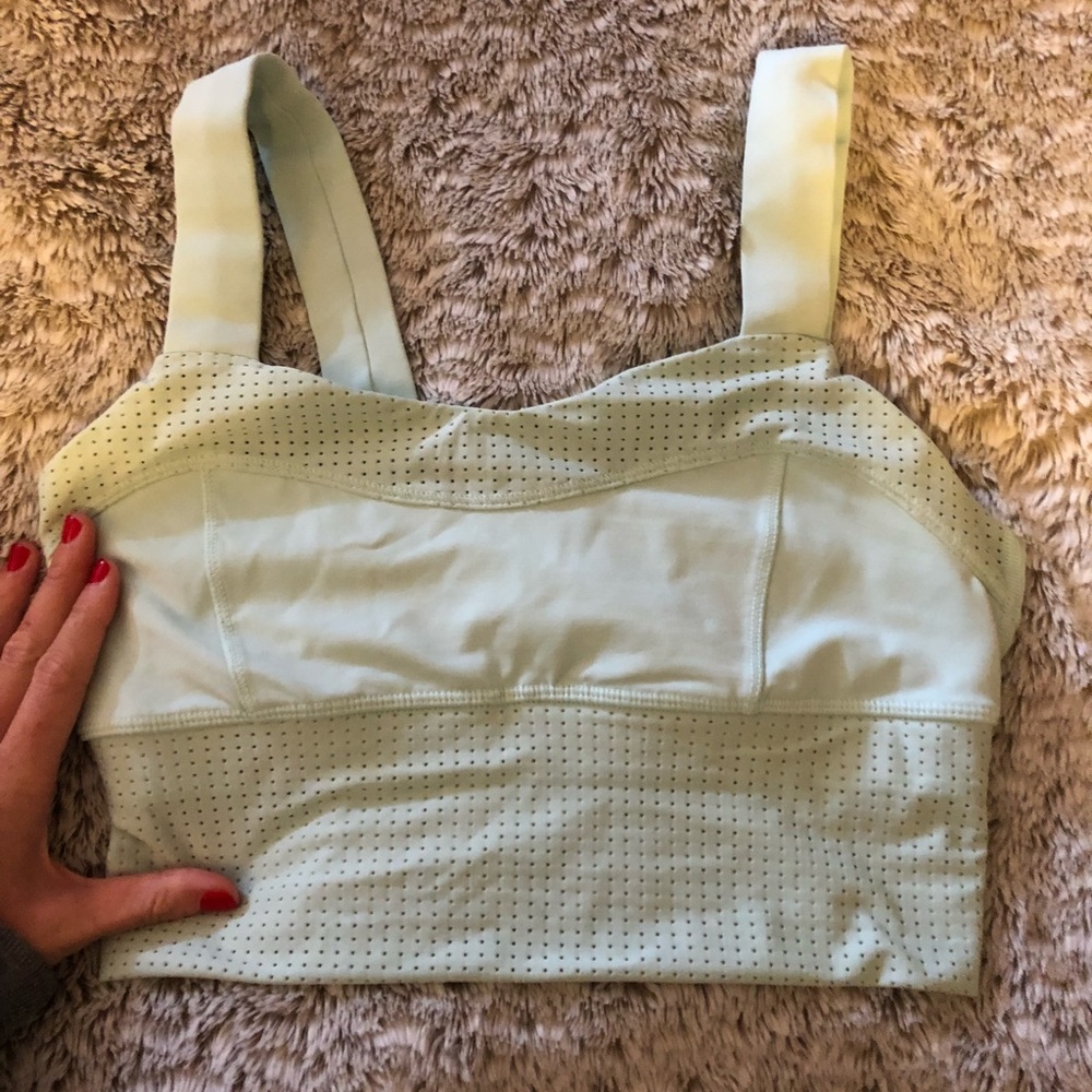 LULULEMON BRA